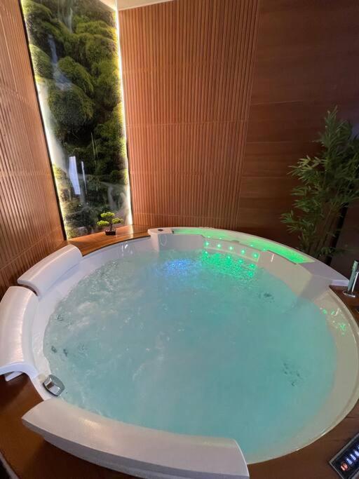 Esprit Bali ....Love Spa, Sauna De Luxe A Mulhouse Exterior foto