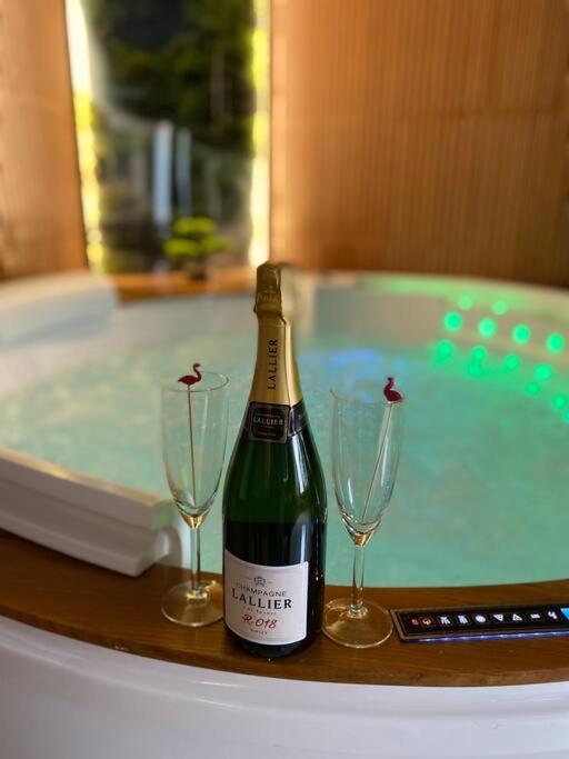 Esprit Bali ....Love Spa, Sauna De Luxe A Mulhouse Exterior foto